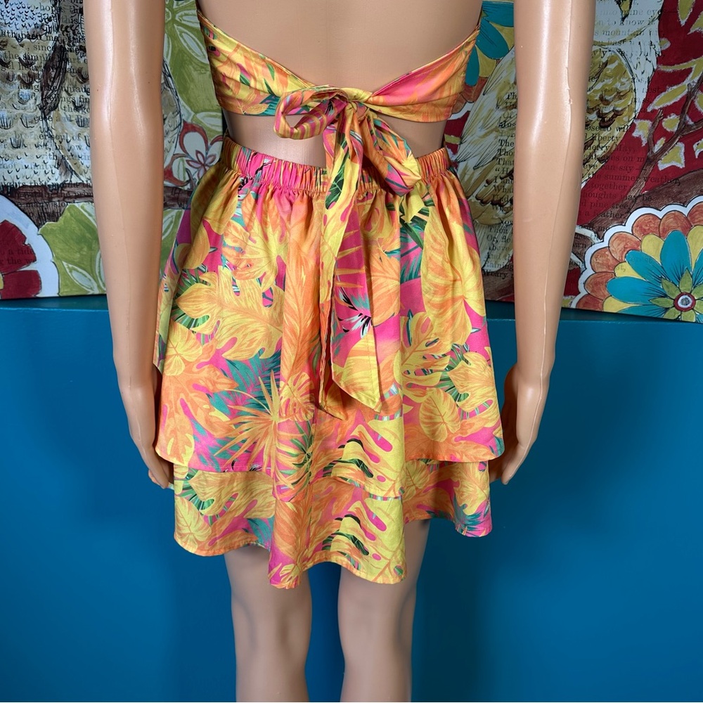 Shein Dress Tropical Print Layered Hem Tie Backless Halter Hawaiian Sun‎ Dress - Picture 10 of 10